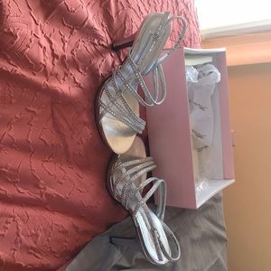 Size 7 silver heels
